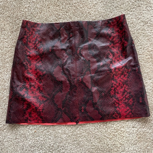 Red Snake Print Skirt - Picture 1 of 3